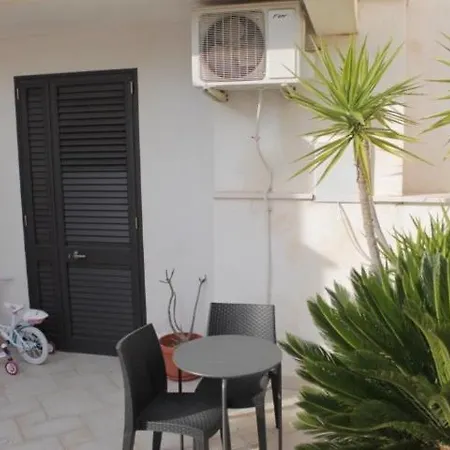 بيت ضيافة Bed Delle Rose Campomarino (Taranto)
