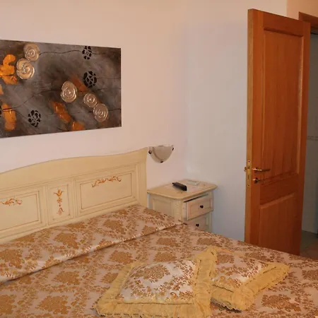 Konukevi Bed Delle Rose